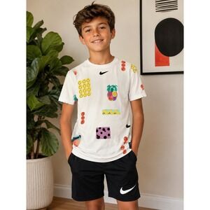 Nike Kids David Bruce Artist In Residence A.I.R. Graphic T-Shirt White retro L